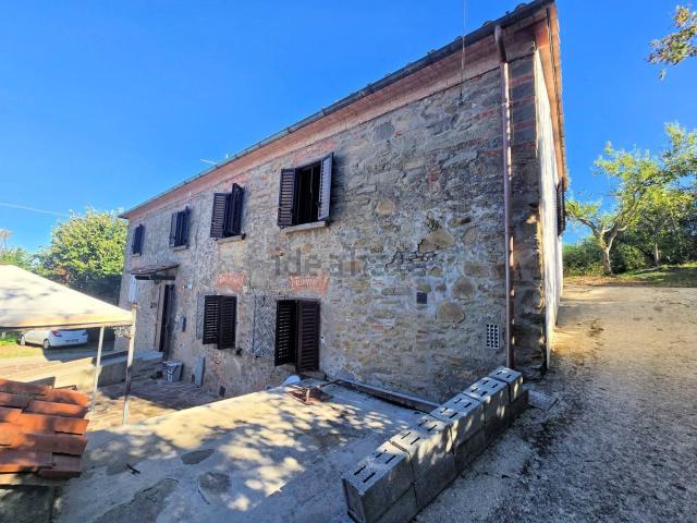 Rustico in vendita a Larciano Castello, San Rocco