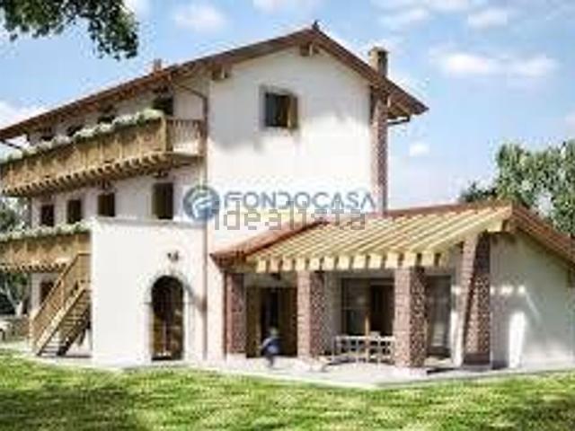 Rustico in vendita a Pozzolengo, Lombardia