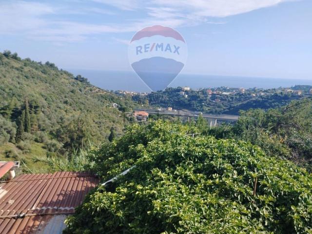 Rustico in vendita a Suseneo, San Remo
