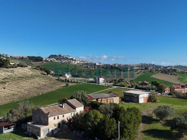 Rustico in vendita a Ponte Ete, Marche