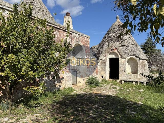 Rustico in vendita a Santa Lucia, Puglia
