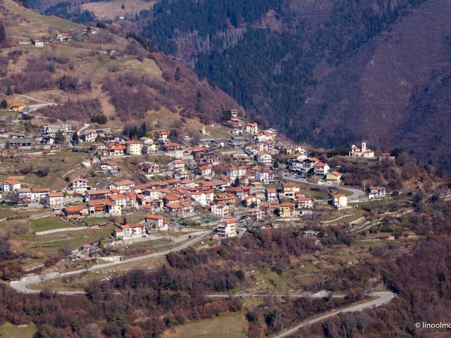 Rustico in vendita a Costa Volpino, Lombardia