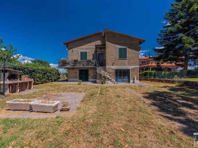 Rustico in vendita a Unione di Comuni Montani Colline del Fiora, Pitigliano