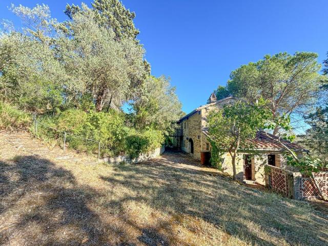 Rustico in vendita a Agello, Magione