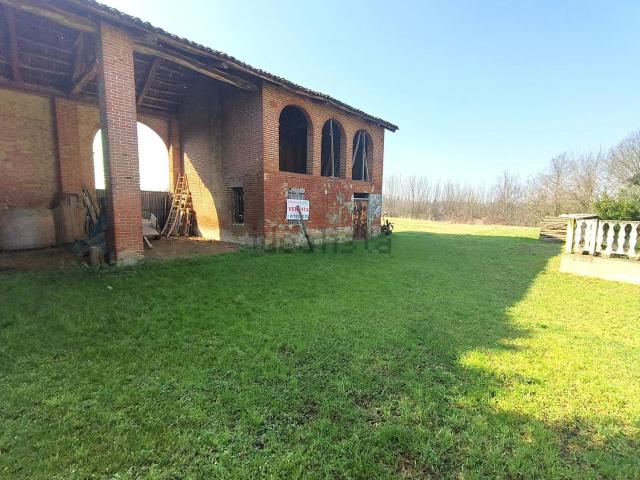 Rustico in vendita a Piemonte, Asti