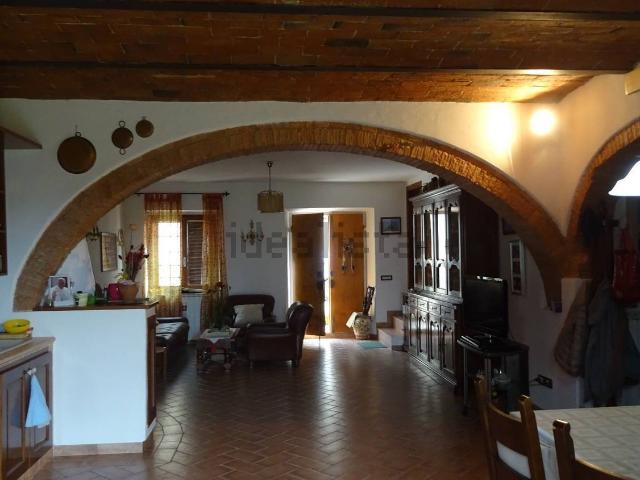 Rustico in vendita a Polvereto, Montespertoli