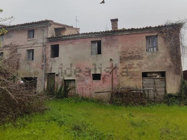 Rustico in vendita a Marche, Ancona
