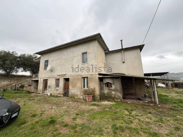 Rustico in vendita a Marche, Ascoli Piceno