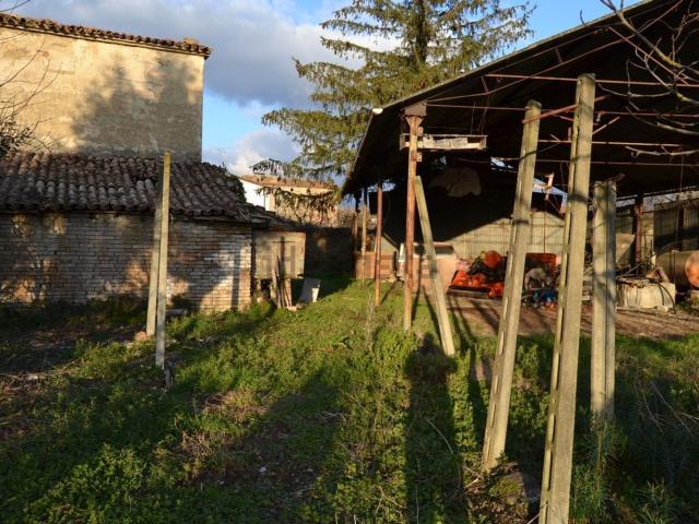 Rustico in vendita a Stazione, San Giustino