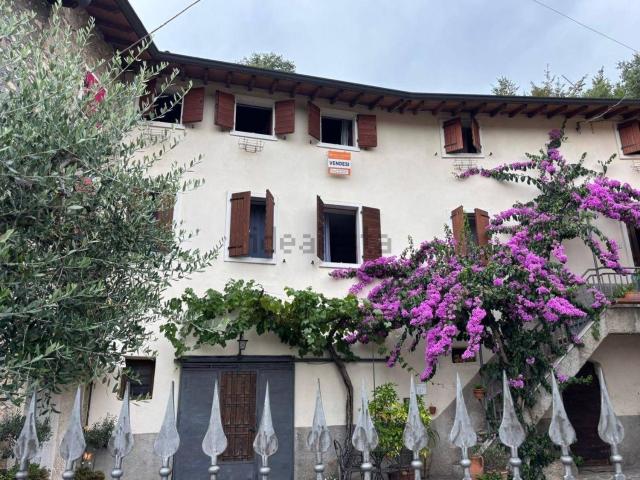 Rustico in vendita a Affi, Veneto