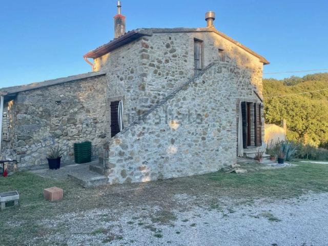 Rustico in vendita a Baschi, Umbria