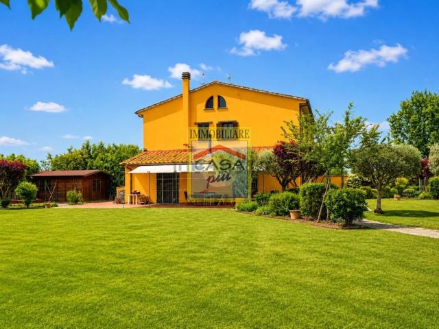 Rustico in vendita a Cascina, Toscana