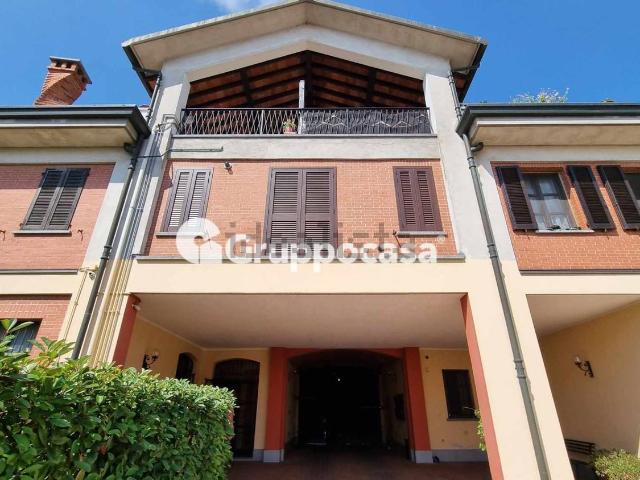 Rustico in vendita a Trecate, Novara