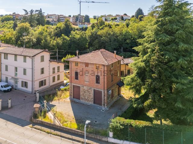 Rustico in vendita a Tresinaro - Secchia, Re