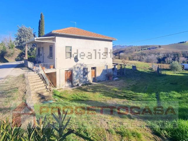 Rustico in vendita a Marche, Ascoli Piceno