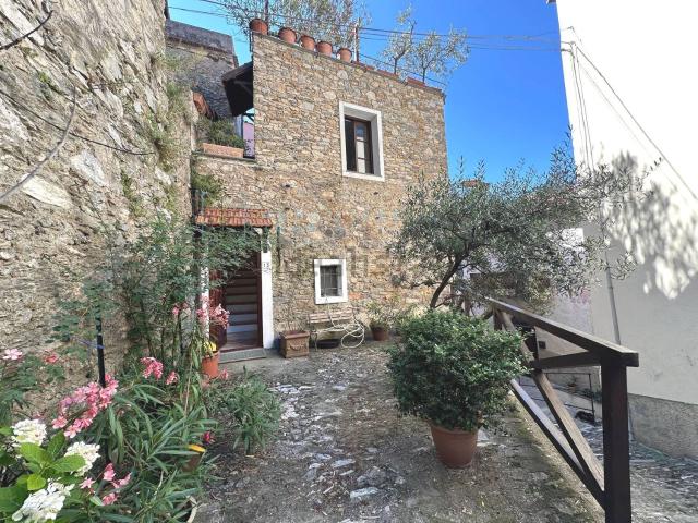 Rustico in vendita a Balestrino, Liguria