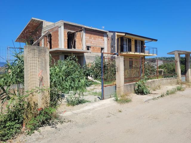 Rustico in vendita a Gallico Marina, Calabria
