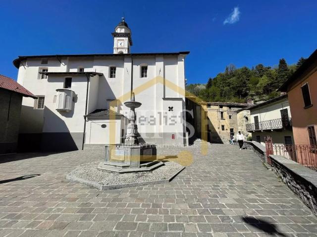 Rustico in vendita a Plesio, Lombardia
