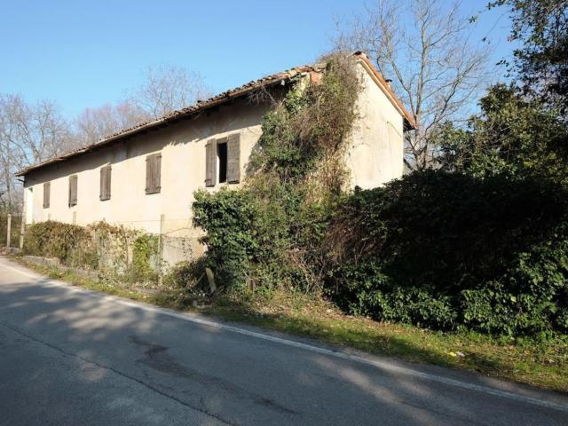 Rustico in vendita a Sclavons, Cordenons