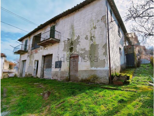 Rustico in vendita a Bucine, Toscana