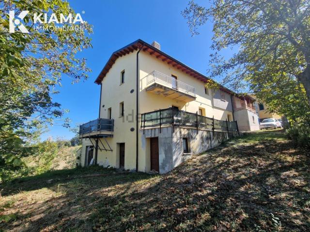 Rustico in vendita a Cellino Attanasio, Abruzzo