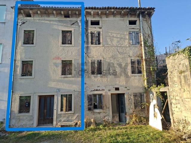 Rustico in vendita a Fregona, Veneto