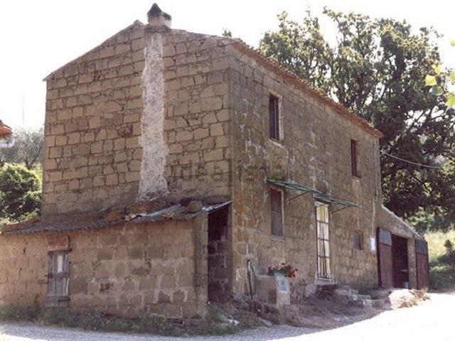 Rustico in vendita a Unione di Comuni Montani Colline del Fiora, Pitigliano