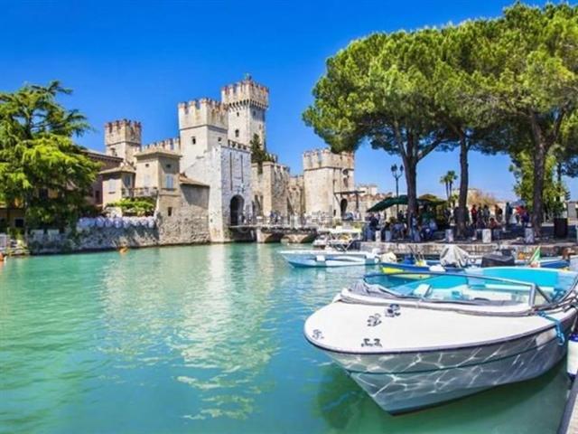 Rustico in vendita a Pozzolengo, Lombardia