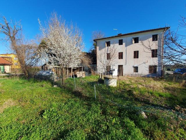 Rustico in vendita a Oderzo, Veneto