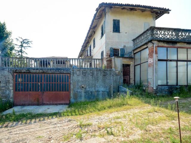 Rustico in vendita a Piemonte, Asti