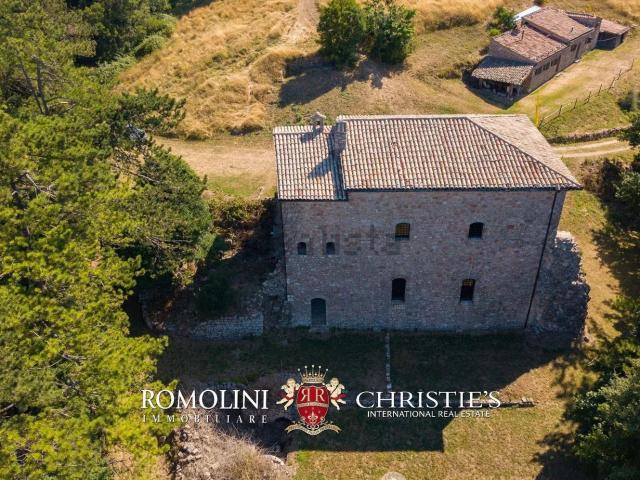 Rustico in vendita a Colpetrazzo, Umbria