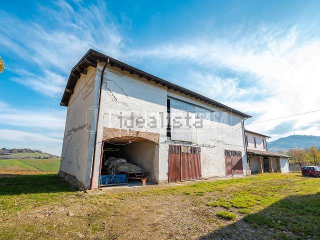 Rustico in vendita a Unione dei comuni del Distretto Ceramico, Maranello