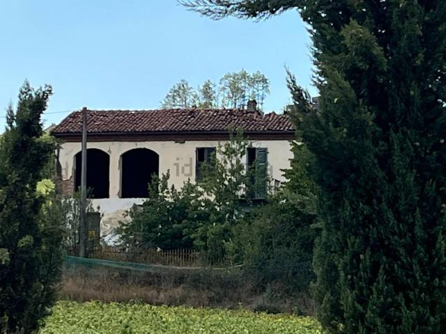 Rustico in vendita a Castell'Alfero, Asti