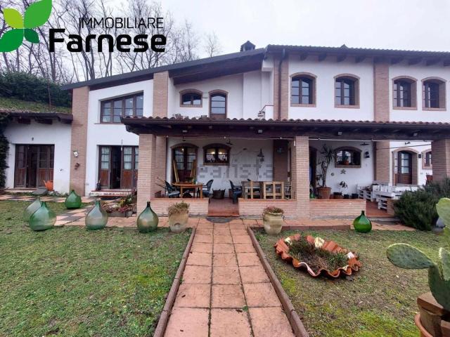 Rustico in vendita a Travo, Reggio Emilia