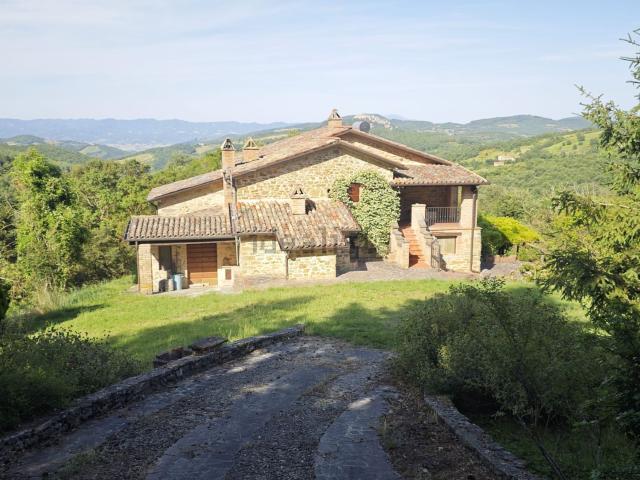 Rustico in vendita a Monte Santa Maria Tiberina, Umbria