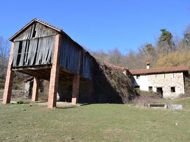 Rustico in vendita a Cairo Montenotte, Liguria