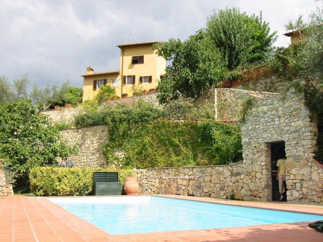 Rustico in vendita a Unione di Comuni Valdarno e Valdisieve, Pontassieve