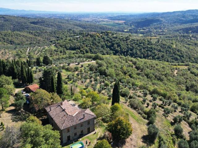 Rustico in vendita a Bucine, Toscana