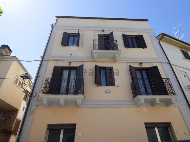 Rustico in vendita a Castilenti, Abruzzo
