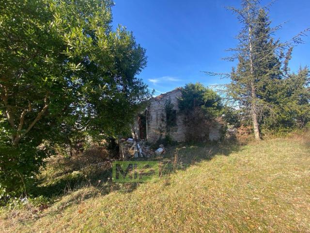 Rustico in vendita a Marche, Macerata