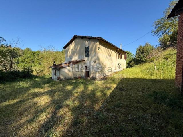 Rustico in vendita a Montevarchi, Toscana