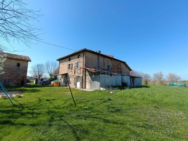 Rustico in vendita a Unione dei comuni del Sorbara, Castelfranco Emilia