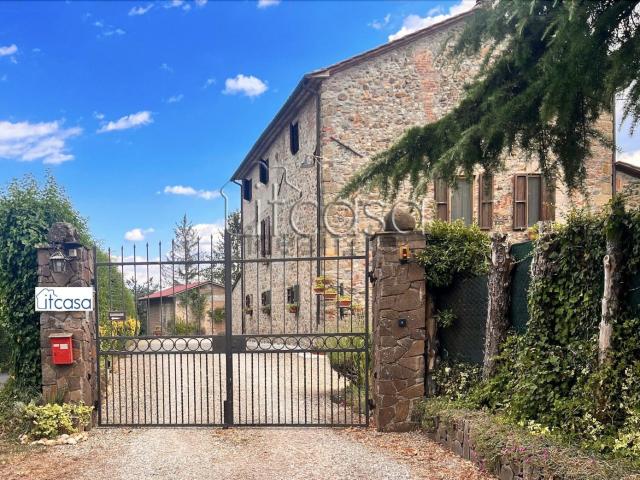 Rustico in vendita a Monterchi, Toscana
