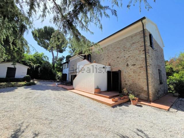 Rustico in vendita a Rovinato, Campiglia Marittima
