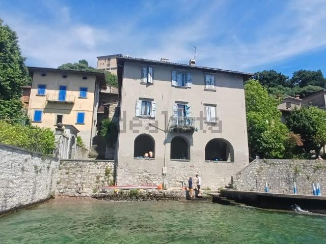 Rustico in vendita a Comunità montana del Sebino bresciano, Monte Isola
