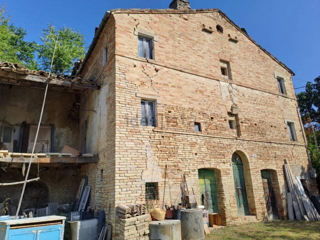Rustico in vendita a Marche, Fermo