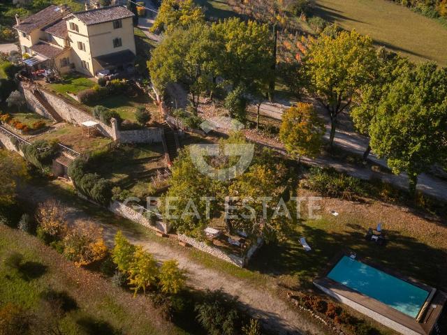 Rustico in vendita a Spoleto, Umbria