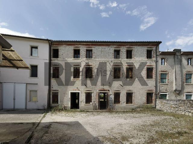 Rustico in vendita a Farra Di Soligo, Veneto