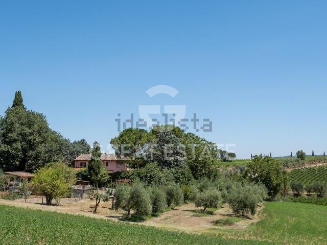 Rustico in vendita a Cetona, Toscana