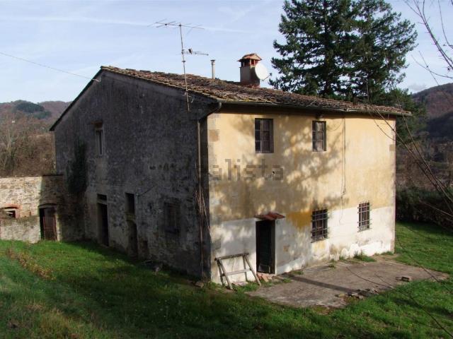 Rustico in vendita a Dicomano, Toscana